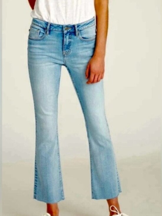 Vigoss Denim - Vigoss Marley Mid Rise Crop Boot Cut Jeans Indigo Size 6/28 NWT